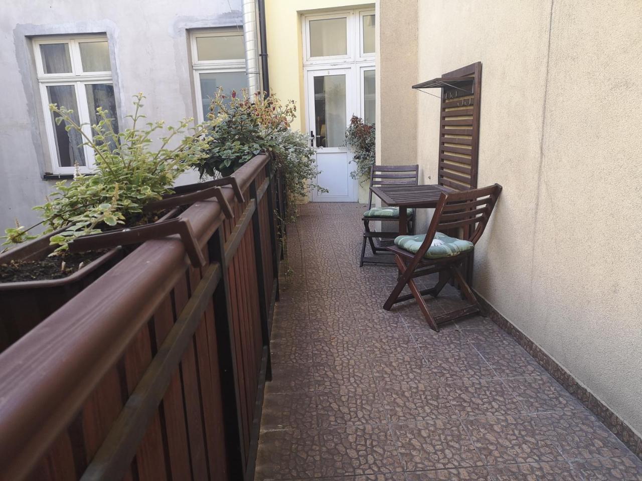 Apartamenty Golebia 3 Cracovia Exterior foto